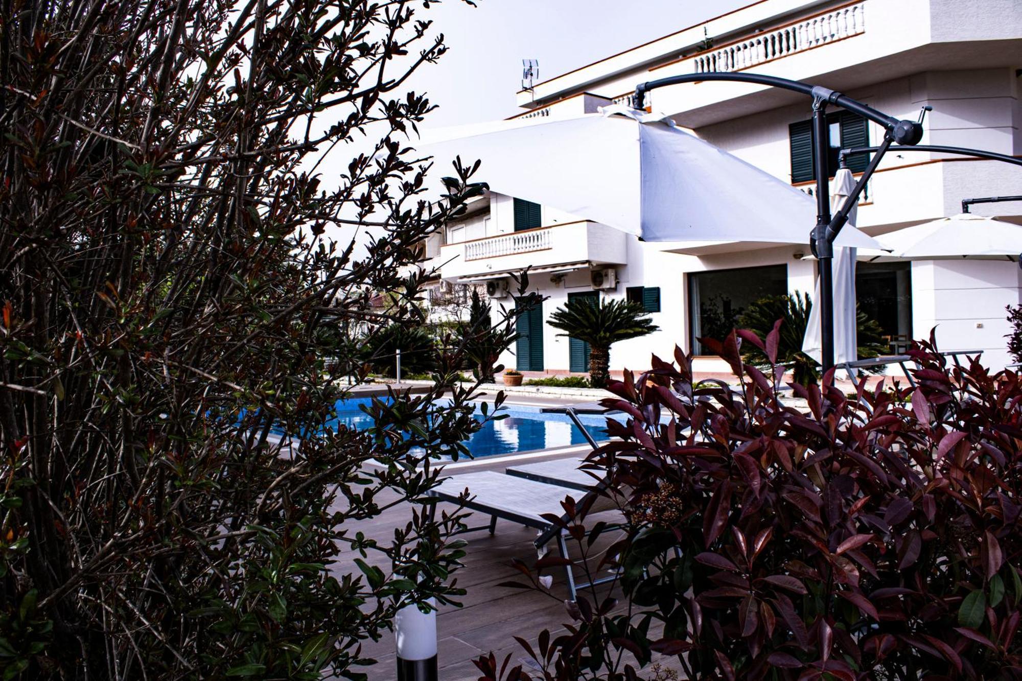 Villa La Quiete - Adults Only Cuke ภายนอก รูปภาพ