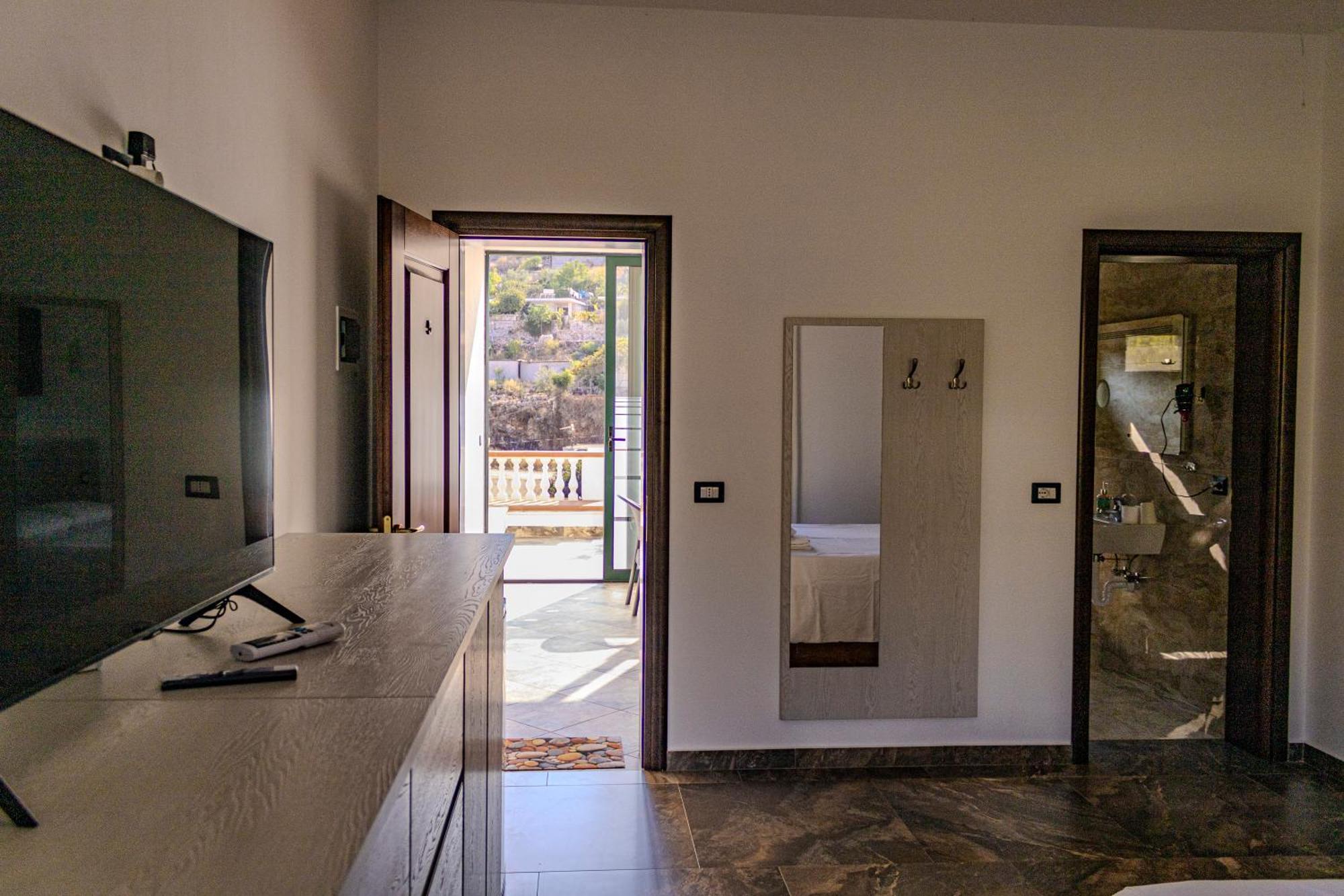 Villa La Quiete - Adults Only Cuke ภายนอก รูปภาพ