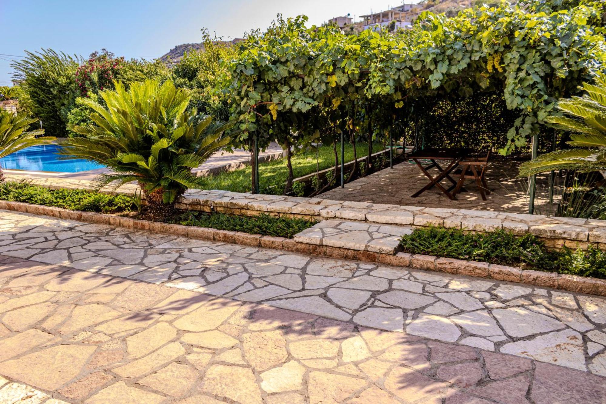 Villa La Quiete - Adults Only Cuke ภายนอก รูปภาพ