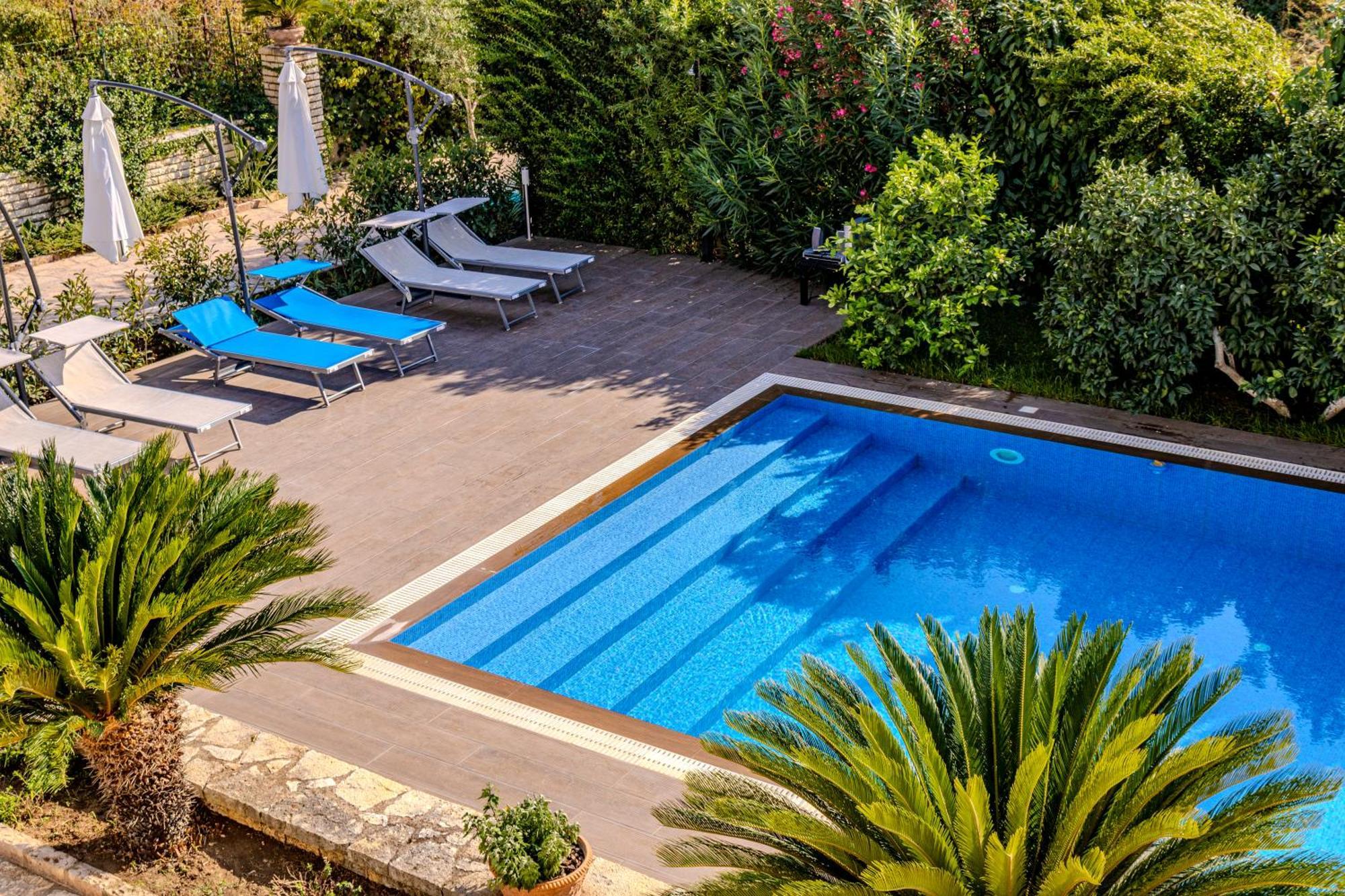 Villa La Quiete - Adults Only Cuke ภายนอก รูปภาพ