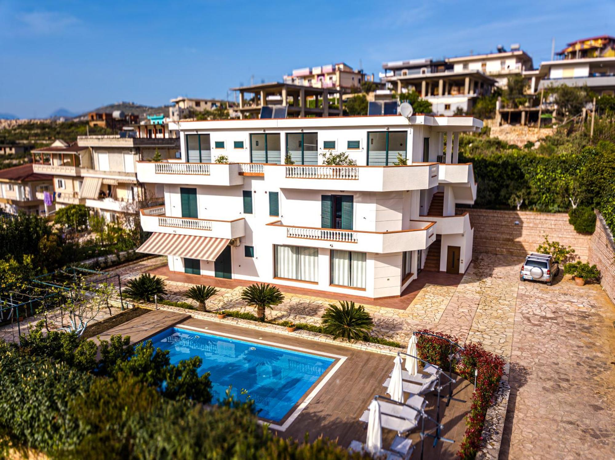 Villa La Quiete - Adults Only Cuke ภายนอก รูปภาพ